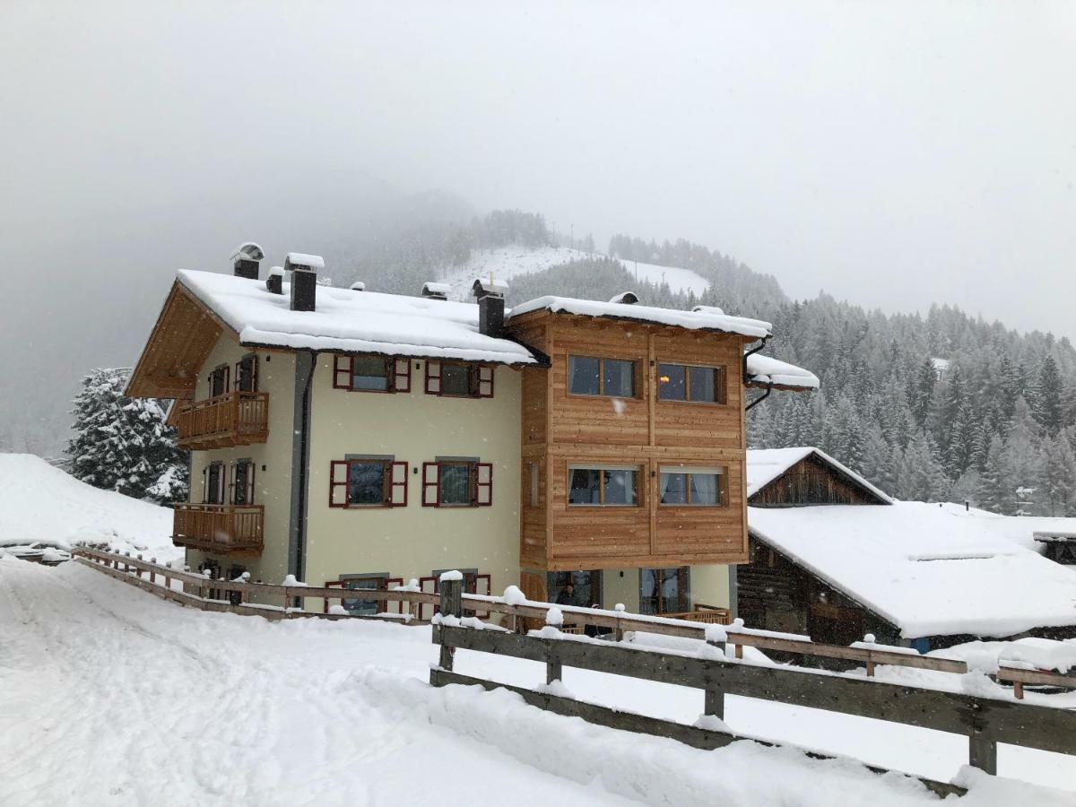 Apartamento Casa Chris Pozza di Fassa Exterior foto
