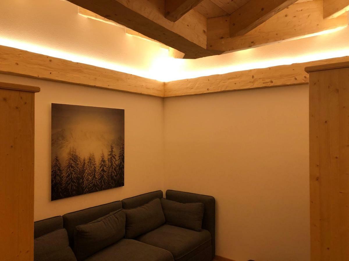Apartamento Casa Chris Pozza di Fassa Exterior foto